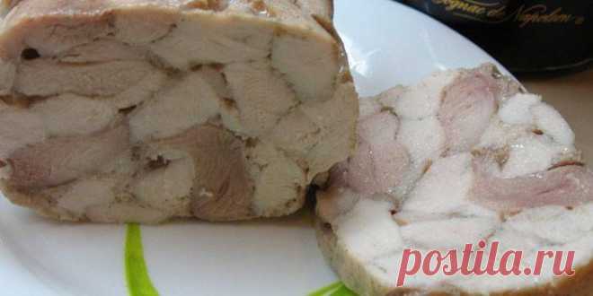 Куриный рулет в бутылке домашний
