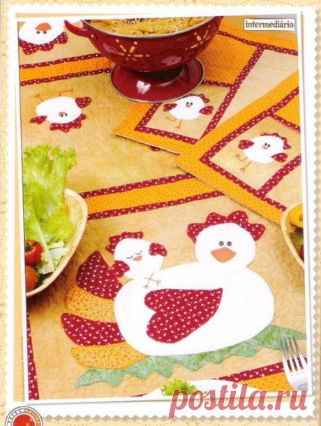 appliqued chicken placemats | Kury