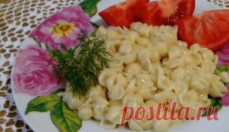 Макароны с плавленным сыром по пошаговому рецепту с 🍝 фото