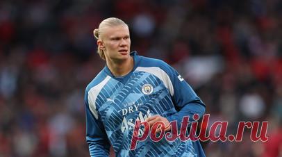 Осинькин считает, что в этом году «Золотой мяч» заслужил Холанд. Главный тренер «Крыльев Советов» Игорь Осинькин объяснил, почему приз «Золотой мяч» заслуживает нападающий «Манчестер Сити» Эрлинг Холанд. Читать далее