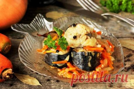 Готовим нежную тушеную скумбрию с луком и морковью
Приготовь с пюрешкой!
Ингредиенты:
Скумбрия — 700 грЛук — 2 штМорковь — 2 штСоль — 2-3 щепоток (по вкусу)Лавровый лист — 1 штОливковое масло — 2 ст.лПерец горошком — 1/2 ч.лВода — 5 ст.л
Пригото…