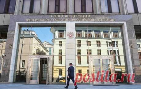 Случаи лишения неприкосновенности членов Совета Федерации. Совфед 2 августа 2024 года дал согласие на лишение неприкосновенности сенатора от Тульской области Дмитрия Савельева в связи с установлением его причастности к организации убийства