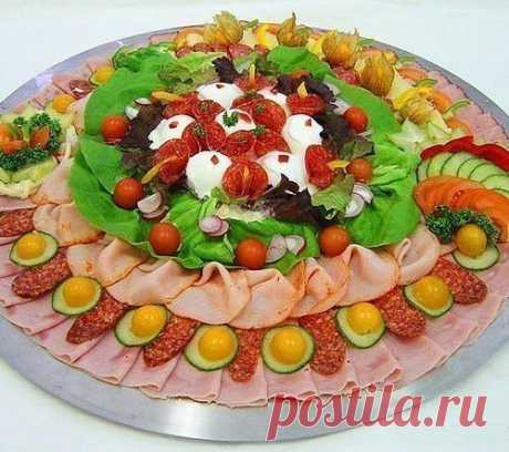 ВАРИАНТЫ ОФОРМЛЕНИЯ ЗАКУСКИ ИЗ КОЛБАСЫ