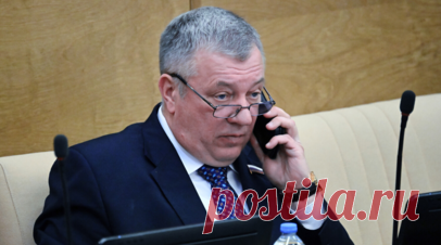 Депутат Гурулёв: в России нужно провести референдум о возвращении смертной казни. Депутат Госдумы Андрей Гурулёв считает, что вопрос о возвращении смертной казни или сохранении моратория должен решить российский народ. Читать далее