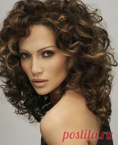Дженнифер Лопес (Jennifer Lopez) в фотосессии Тони Дюрана (Tony Duran) для альбома Como Ama Una Mujer (2007).