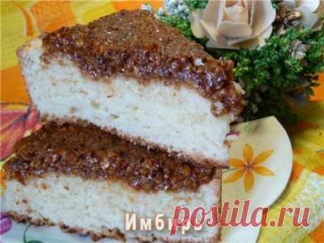 Творожный пирог с медом и орехами