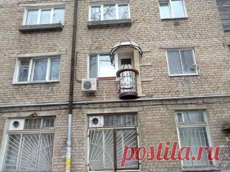 Обнаглевшие соседи, которые расширили балкон - Своими руками