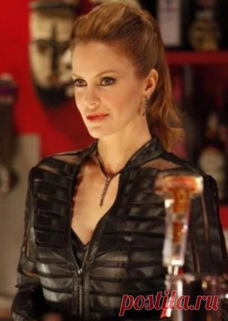 Кристин Бауэр, 26 ноября, 1966