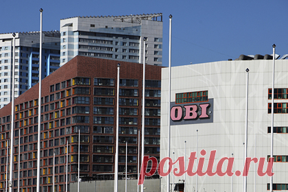 OBI возобновит работу всех российских магазинов. Сеть магазинов строительных и хозяйственных товаров OBI возобновит работу всех магазинов на территории России. 27 торговых точек немецкого DIY-ретейлера вновь откроются на следующей неделе, об этом сообщил начальник отдела закупок компании Максим Суравегин на московском форуме.