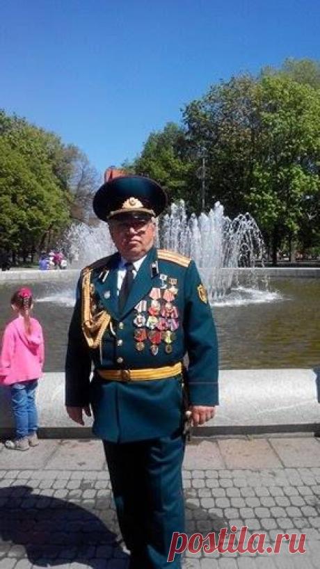 (2) Владимир Мотченов