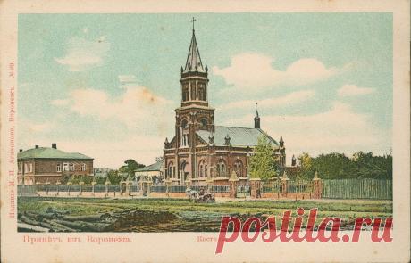 НЕ СОХРАНИЛСЯ. Находился на месте жилого дома №17.