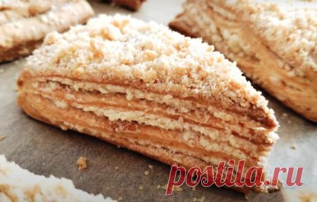 Вкусные слойки на кефире. Быстрый рецепт без яиц: хочется готовить их снова и снова Слойки на кефире — это вкусное и простое в приготовлении блюдо, которое стало популярным среди кулинаров благодаря своей универсальности и доступности ингредиентов. Основной компонент этого рецепта — кефир, который делает тесто мягким, воздушным и придаёт ему особую нежность. Приготовление слоек на кефире не требует специальных кулинарных навыков, что делает их идеальными для начинающих хозяек и […]