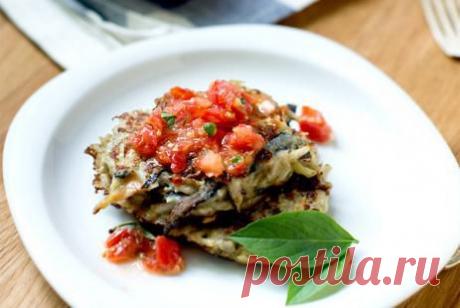 Лепешки из баклажанов рецепт - оладьи овощные из баклажанов рецепт, блинчики из баклажанов рецепт :: Еда из холодильника :: JV.RU