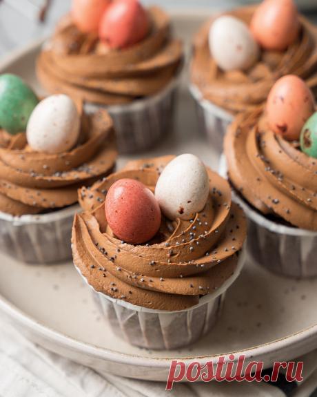 Шоколадные капкейки с маком и шоколадной начинкой | Andy Chef (Энди Шеф) — блог о еде и путешествиях, пошаговые рецепты, интернет-магазин для кондитеров |