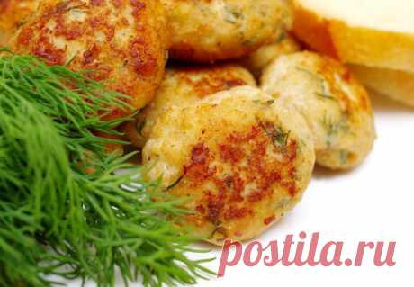 Котлеты из курицы | Вкусный день | Рецепт с фото Экономный рецепт котлет из курицы, продуктов нужно не много, а котлет получается много, к тому же можно использовать вчерашний отварной рис. Котлетки получ