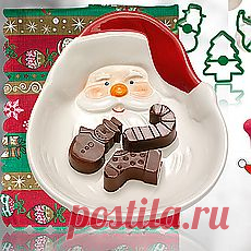 Тарелка с забавной рожицей Деда мороза доставит радость вашим детям, праздничное угощение в ней будет выглядеть особенно аппетитно. Комплект из солонки и перечницы в виде снеговика и Деда Мороза, не будет выглядеть чужеродно на вашем столе. Забавные фигурки настроят на правильный праздничный лад. Это и многое другое в интернет -магазине Орифлейм для жителей Москвы и Санкт-Петербурга Хотите дополнительную скидку на косметику и акссесуары, пришлите мне ваш эл. адрес в ответ я вышлю вам промо-код