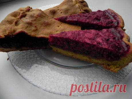 liya_fa: Пироги с малиной и смородиной. Бисквит диетический. Открытый и закрытый пирог из песочного теста.