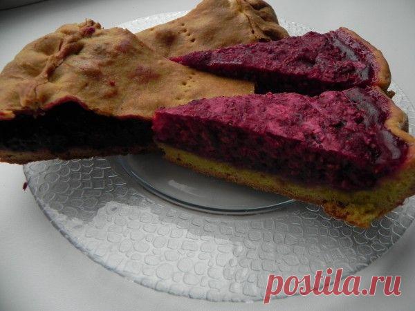 liya_fa: Пироги с малиной и смородиной. Бисквит диетический. Открытый и закрытый пирог из песочного теста.