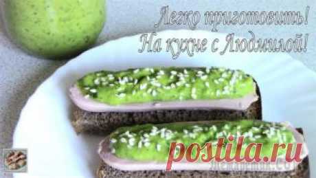 Соус из Авокадо! Очень вкусный! Всем привет! Сегодня я готовлю соус! Соус из Авокадо! Очень вкусный! Легко приготовить! Его можно готовить и в обычные дни, и в дни Поста! Он получается густым, кисло-сладким и очень приятным на вкус!...
