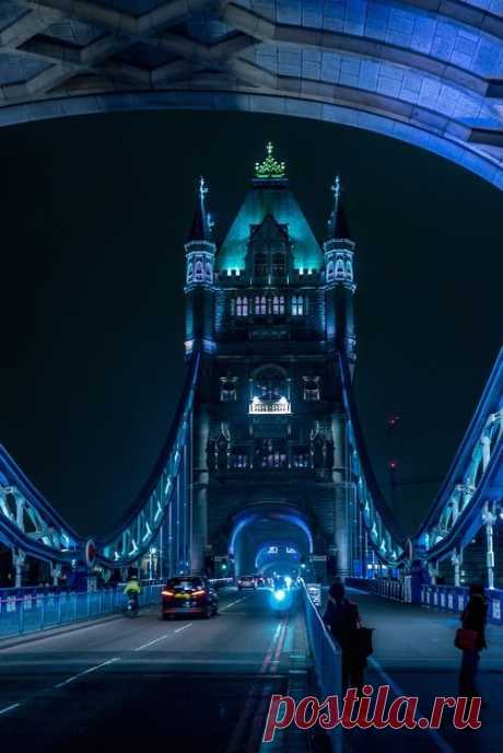 Tower Bridge, London  |  Найдено на сайте 99traveltips.com.