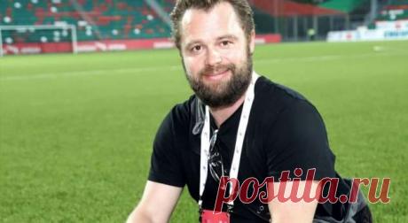 «Все на маму похожи»: 41-летний Виталий Гогунский опубликовал семейное фото . Милая Я