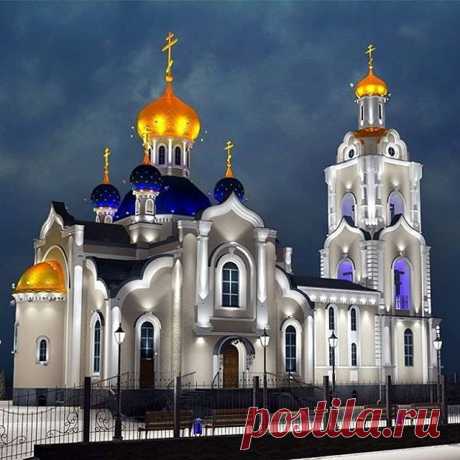 Частичка величайшего города Ростова-на-Дону, Россия⛪️💒 📷авторнайдись

#photorussia #vscorussia #фотодляроссии #russia_ww #russia #instagramrussia #wonderful_places #rus_places #natgeoru #loves_russia #россия
