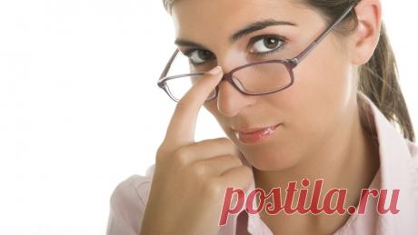 Макияж под очки | Журнал для женщин PrettyNews