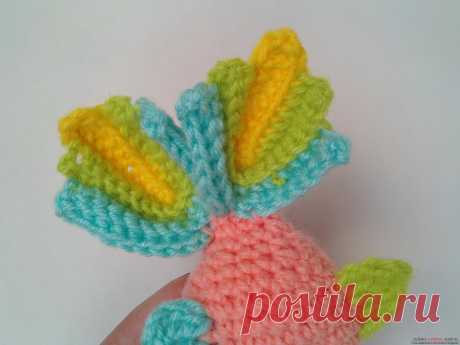 Этот подробный мастер-класс вязания крючком игрушки научит как связать своими руками рыбку.