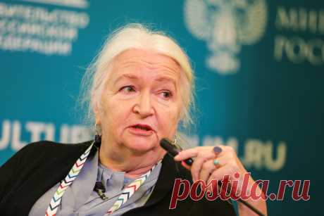 Татьяна Черниговская: каста других людей Учёный в области нейронауки и психолингвистики, доктор биологических наук, профессор Татьяна Черниговская о том, чем нельзя кормить свой мозг, силе мысли, болезни Альцгеймера, социальных сетях и нечеловекомерном мире.