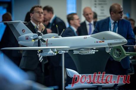 Двигатель «Евродрона» испытают. Наземные испытания силовой установки европейского средневысотного беспилотного летательного аппарата (БПЛА) большой продолжительности полета, создаваемого в рамках программы Medium Altitude Long Endurance Remotely Piloted Aircraft System (MALE RPAS), известного также как Eurodrone («Евродрон»), пройдут в Испании.