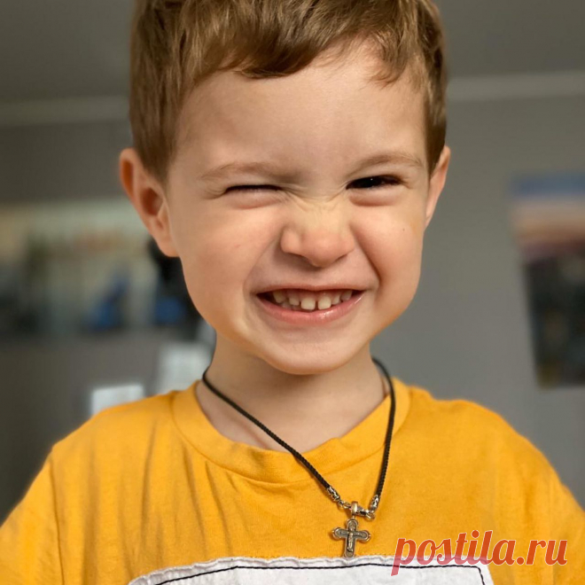 Мой родной,любимый ЛЕВ,больше похожий на котёнка,с днём рождения тебя мой дорогой!!!Счастья тебе много-много!!!