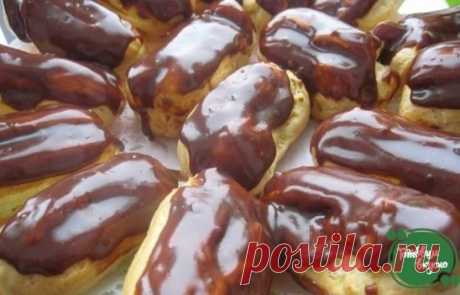 ЗАВАРНОЕ ТЕСТО И 6 ВКУСНЫХ РЕЦЕПТОВ С НИМ : 
1) Булочки из заварного теста с кремом 
2) Заварные пирожные 
3) Профитроли 
4) Профитроли с заварным кремом 
5) Пирожное Эклер 
6) Заварные пирожные «Лебеди». 
Сохраните РЕЦЕПТЫ, чтобы не потерять Cтaвьтe KЛАСС и ПОДЕЛИТЬСЯ с друзьями,чтобы соxрaнить рецепт в лeнтe. СПАСИБО за лaйки и кoмментaрии - мы их очень ценим 
======================================================
Из заварного теста кулинары готовят эклеры, профитроли и булочки. Наз