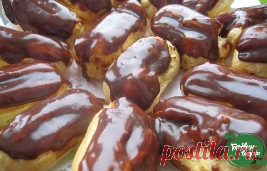 ЗАВАРНОЕ ТЕСТО И 6 ВКУСНЫХ РЕЦЕПТОВ С НИМ : 
1) Булочки из заварного теста с кремом 
2) Заварные пирожные 
3) Профитроли 
4) Профитроли с заварным кремом 
5) Пирожное Эклер 
6) Заварные пирожные «Лебеди». 
Сохраните РЕЦЕПТЫ, чтобы не потерять Cтaвьтe KЛАСС и ПОДЕЛИТЬСЯ с друзьями,чтобы соxрaнить рецепт в лeнтe. СПАСИБО за лaйки и кoмментaрии - мы их очень ценим 
======================================================
Из заварного теста кулинары готовят эклеры, профитроли и булочки. Наз