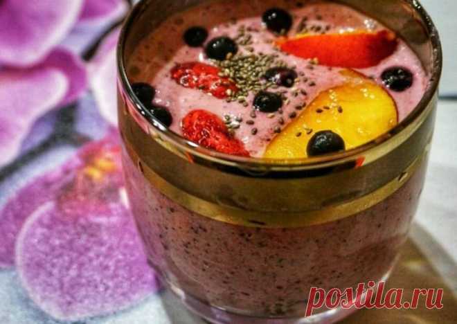 Ягодный смузи с чиа - пошаговый рецепт с фото. Автор рецепта Ольга . - Cookpad