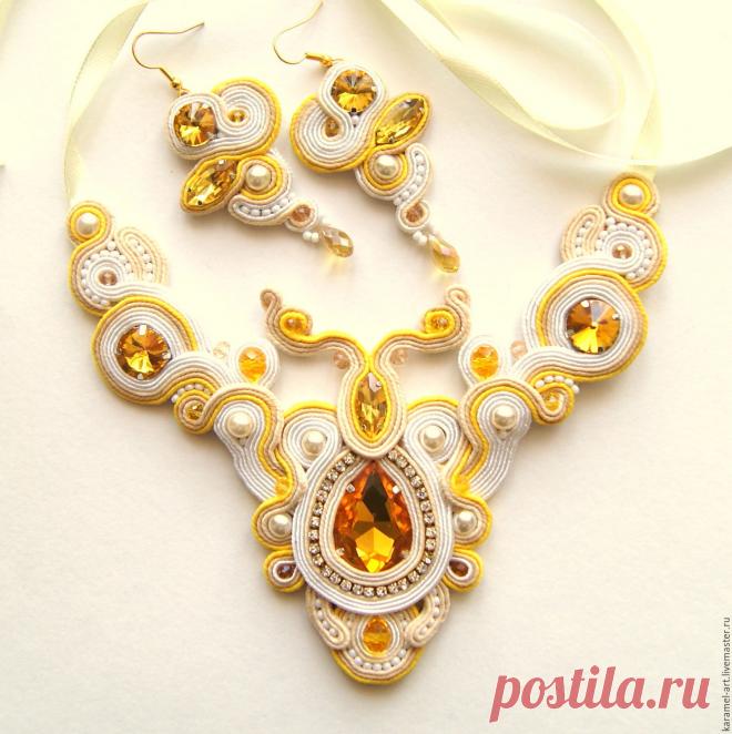 Купить Комплект Бродвей - желтый, белый, бежевый, украшения ручной работы, украшения со стразами