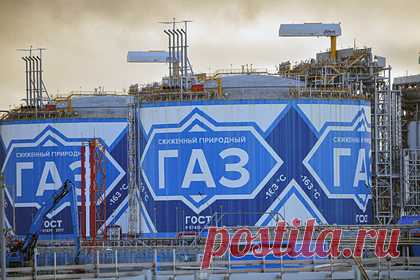 Названо естественное конкурентное преимущество России. Зампред правления «Газпрома» Олег Аксютин назвал природный газ естественным конкурентным преимуществом России, которое может помочь в процессе борьбы с изменением климата. По словам зампред корпорации, развитие рынка газомоторного топлива позволяет больше снижать углеродоемкость энергетики.