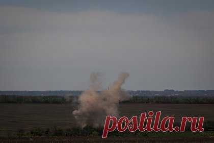 В США рассказали о замалчивании Западом «нацистских» убийств со стороны ВСУ. Страны Запада, помогающие Украине, умалчивают о «нацистских» преступлениях, которые совершают Вооруженные силы Украины (ВСУ) во время ведения боевых действий. Об этом сообщил экс-советник главы Пентагона полковник Дуглас Макгрегор в интервью YouTube-каналу London Real.