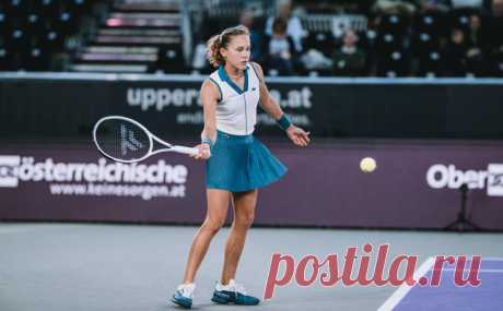 Сестра Мирры Андреевой выиграла первый матч на турнире WTA в Румынии. Эрика Андреева в первом круге в Клуж-Напоке без проблем победила румынку Анку-Алексию Тодони. Следующей соперницей 19-летней россиянки станет еще одна представительница Румынии — Ана Богдан