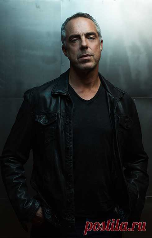 Титус Уэлливер (Titus Welliver)
- 12 марта, 1961