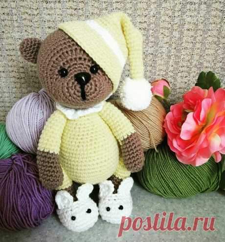 Мишка- сплюшка связался
Это