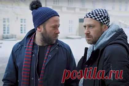 На Украине сняли ролик о Рождестве и борьбе с «русским миром». Украинский националист Богдан Панкевич снял ролик о необходимости празднования католического Рождества 25 декабря вместо православного 7 января. Такой подход он называет «вакциной против русского мира» и объясняет его смысл на примере двух русскоговорящих мужчин, которые ищут, где похмелиться во Львове.