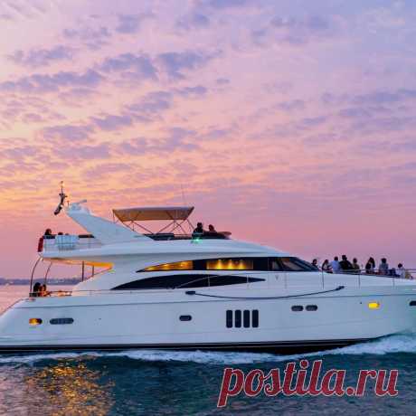 ⛵ Прогулки на яхтах и катерах в городе контрастов и инноваций
🌅 Живописные маршруты 🤩 Индивидуальный подход 🔥 Доступные цены
💖 Откройте для себя удивительную атмосферу Дубая 📞 +971(50)951-53-78