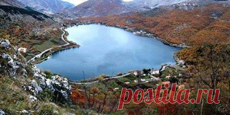 (106) Facebook