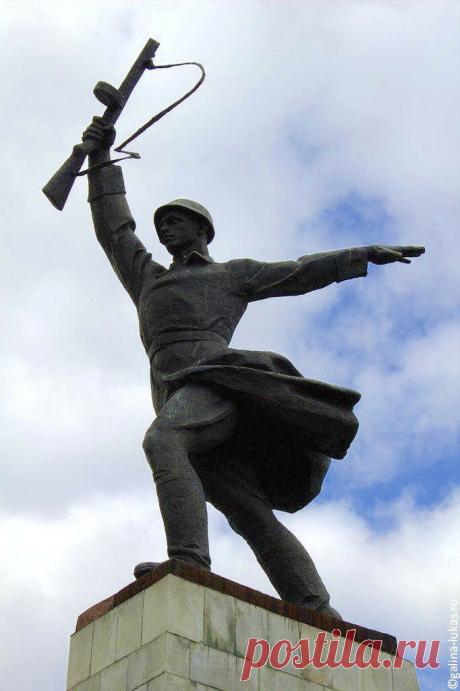 Почему песню "Хотят ли русские войны?.." хотели запретить? | Библио Графия | Яндекс Дзен