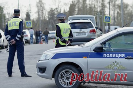 Задержанный за расправу сын Намина сбил на машине женщину в 2007 году. Роман Микоян, задержанный за расправу над 30-летним братом и 84-летней бабушкой, уже был судим ранее. В 2007 году мужчина сбил на машине Honda Accord женщину. Это произошло на юго-западе Москвы. Отмечается, что она не выжила. За это преступление Микоян получил два года условно.