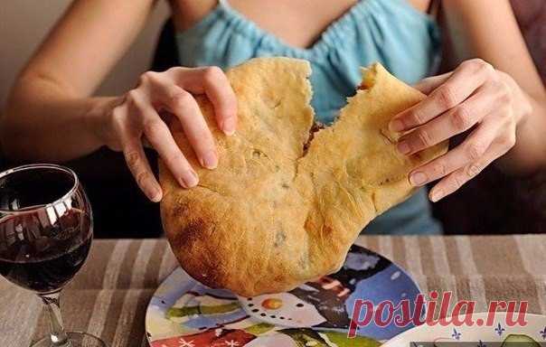 Воздушные сырные лепёшки.