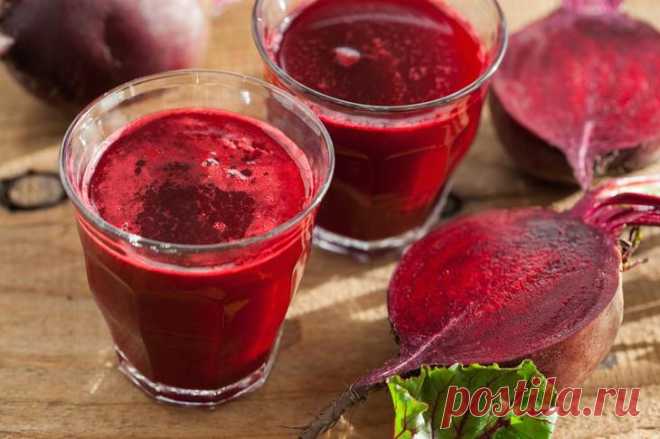 Домашнее лечение гайморита Если вы столкнулись с гайморитом, можно попробовать вылечить его народными средствами.Капли из картофельного сока и медаСмешайте сок фиолетового лука, сок сырого картофеля и растопленный домашний мед ...