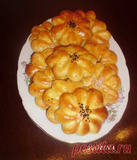 Булочки С начинкой из брынзы И творога –ПОАЧА!!!!-Турецкая кухня - Простые рецепты Овкусе.ру