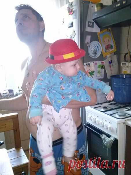 ✿#Совет дня.✿

Носите на руках детей!
Ведь этот миг не долго длится
И он уже не повториться.
Они становятся взрослей.

Носите на руках детей!
Им это очень, очень важно,
В объятьях им тепло, не страшно
У сердца матери своей....