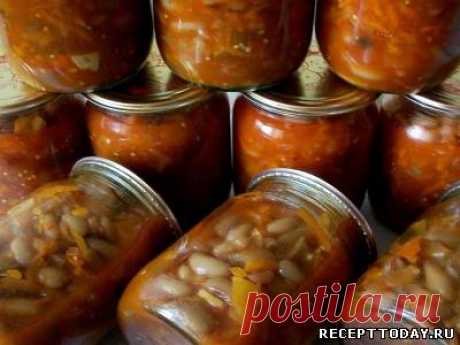 Рецепт: Салат с фасолью на зиму